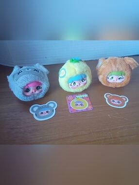 2 Yaya Little Mischievous/1 Fruit Pendant Plush Heads No Boxes Lot
